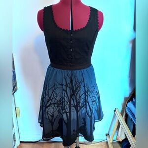 Alice in Wonderland Hot Topic Dress